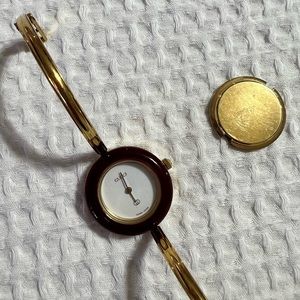 Gucci interchangeable Bezel Watch